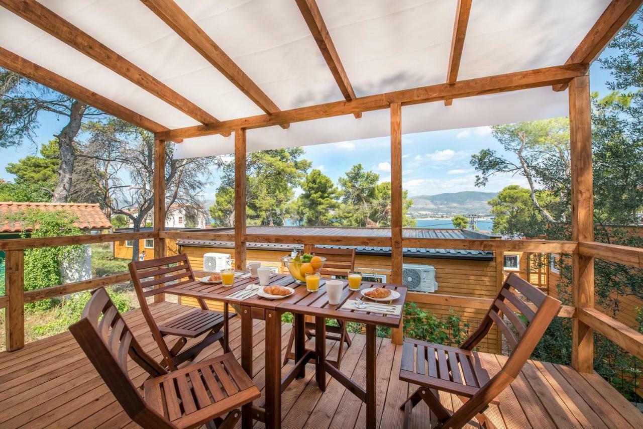 Mediteran Travel Mobile Homes Trogir - Ciovo Арбания Экстерьер фото